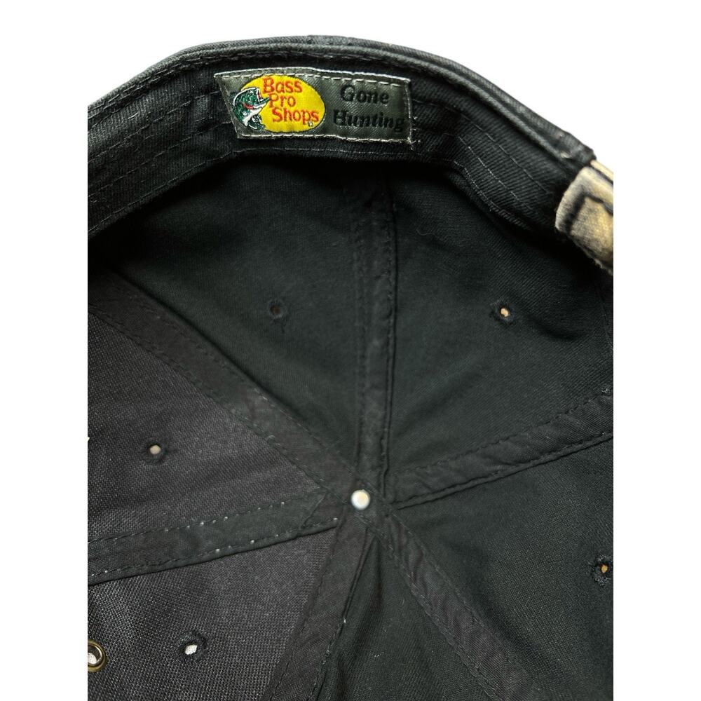 Bass Pro Shops Men's Worn Distressed Camo Adjustable Hat-Real Tree/Black - Picture 7 of 8